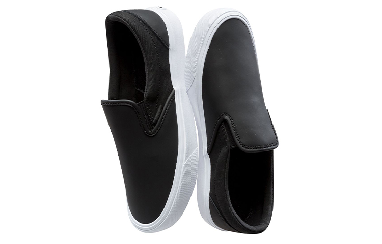 Lookbook Vans Slip-On Lite ''Rains'' Sneaker VN0A2Z63R3Z