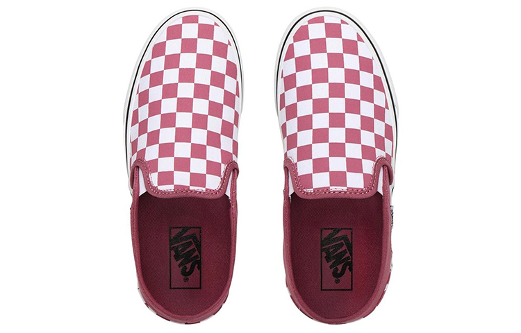 Lookbook Vans 低帮一脚蹬粉白色板鞋 VN0A32QMXWM