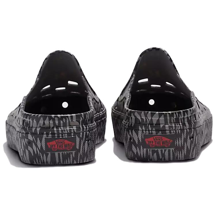 Lookbook Vans 懶人鞋拖鞋 TRK『衝浪必備黑色』VN0005V8174