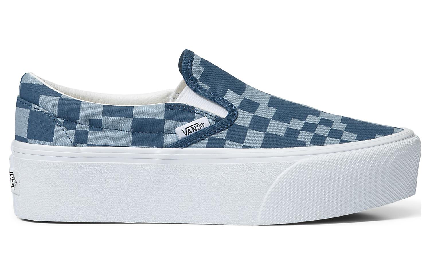 Order Vans Slip-On Motif Kotak Berwarna 'Biru Putih' VN0A7Q5RBLU