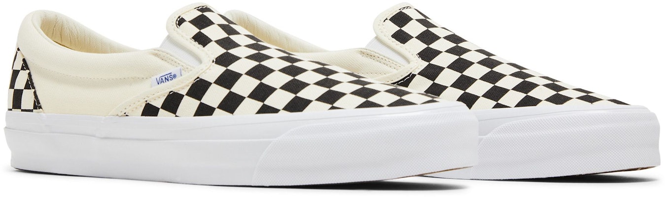 Vans Slip-On Reissue 98 LX 'Checkerboard - Hitam' VN000CSE2BO 2