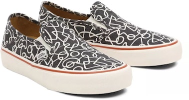 VansスリッポンSF (波模様) VN0A5HYQB8Y Lookbook VansスリッポンSF (波模様) VN0A5HYQB8Y