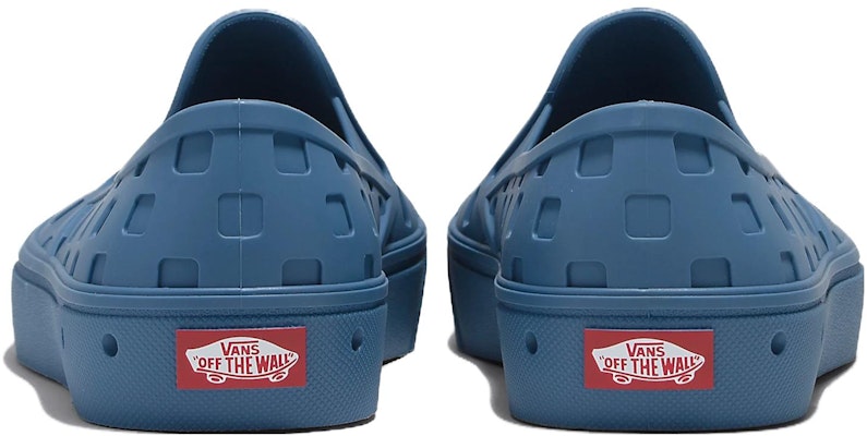 Sepatu Vans Slip-On Trek Hitam 'Biru' VN0A5HF8ZR8 Lookbook Sepatu Vans Slip-On Trek Hitam 'Biru' VN0A5HF8ZR8