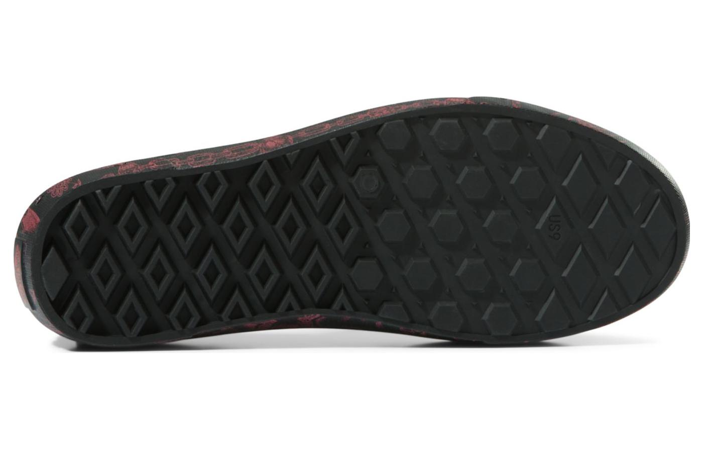 Shop Vans 懒人鞋 Trk '黑红' VN0A5HF8458