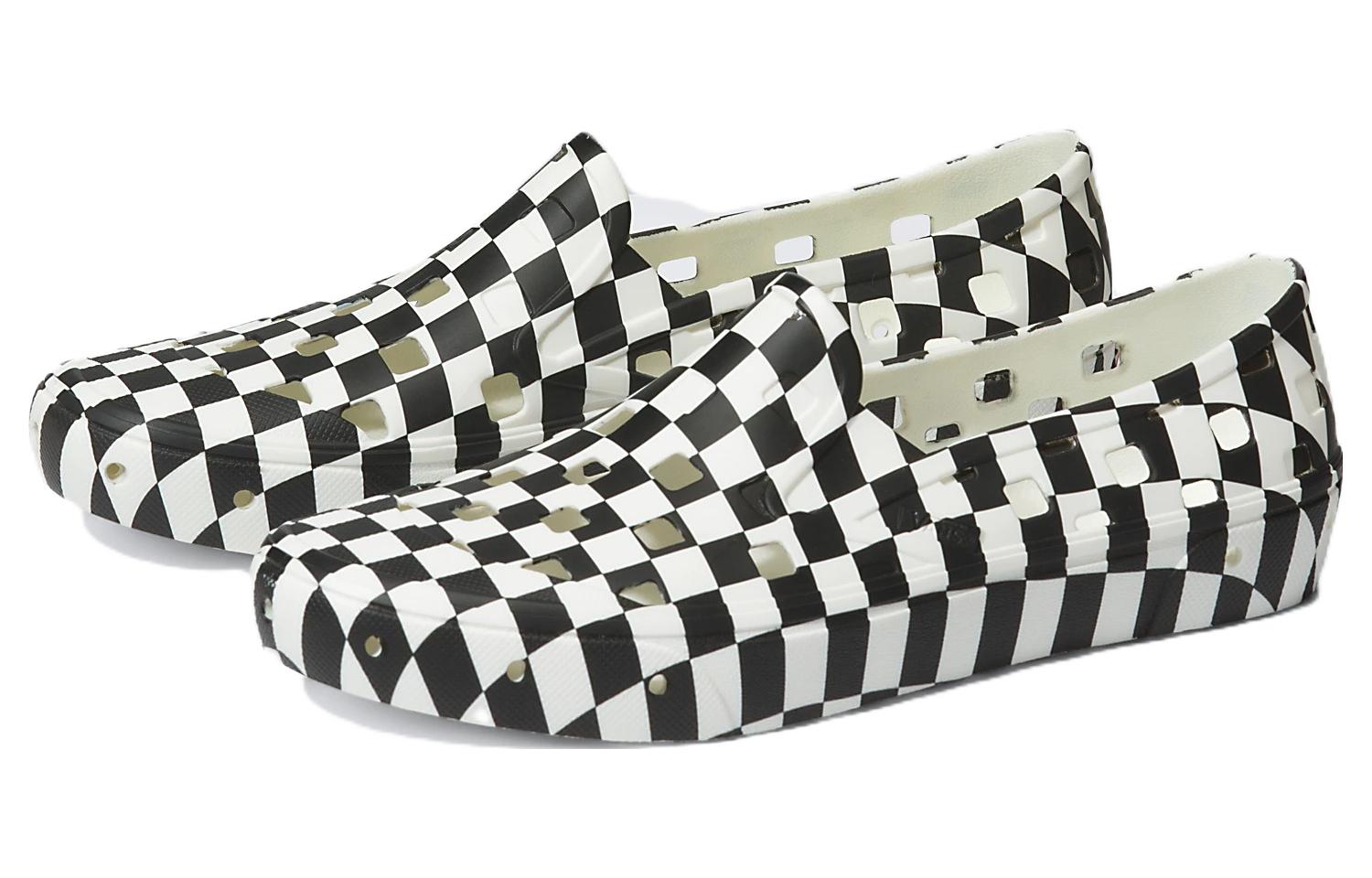 Lookbook Vans Slip-On Trk 'Hitam Putih' VN0A5HF8705