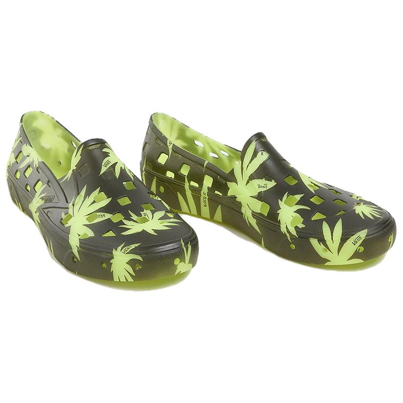 Lookbook Vans Slip-On TRK 'Palm Hitam' VN0A5HF8BG9