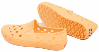 Shop Vans Slip-On TRK ''Sicherheitsorange'' VN0A5HF887T