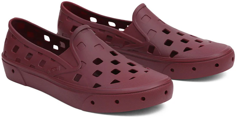 范斯红色Slip-On Trk 休闲鞋 VN0A5HF8TWP Lookbook 范斯红色Slip-On Trk 休闲鞋 VN0A5HF8TWP