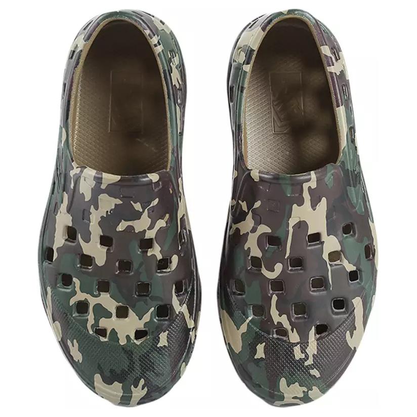 Shop Vans Slip-On Trk Lelaki Perempuan VN0A5HF8CMA