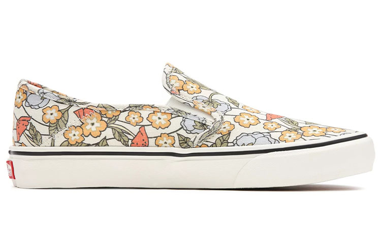 Order Vans Slip-On VR3 'Blanco Amarillo' VN0A4BX8448