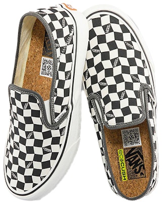 Vansスリッポン VR3 SF チェッカーボード (黒/マシュマロ) VN0A4BX81KP Shop Vansスリッポン VR3 SF チェッカーボード (黒/マシュマロ) VN0A4BX81KP