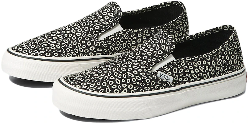 Vans Slip-On VR3 SF Noir Blanc VN0A4BX84WM Lookbook Vans Slip-On VR3 SF Noir Blanc VN0A4BX84WM