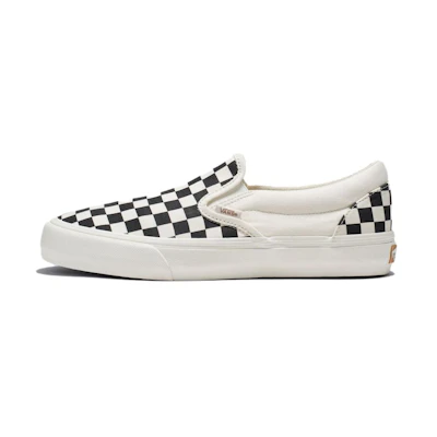 Vans Slip-On VR3 Shoes 'White Black'