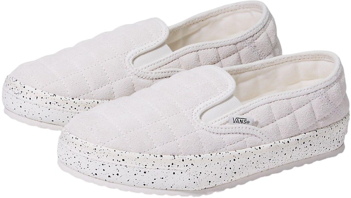 Vans Slip-Er 2 白色拖鞋 VN0A4UWOFS8 Lookbook Vans Slip-Er 2 白色拖鞋 VN0A4UWOFS8