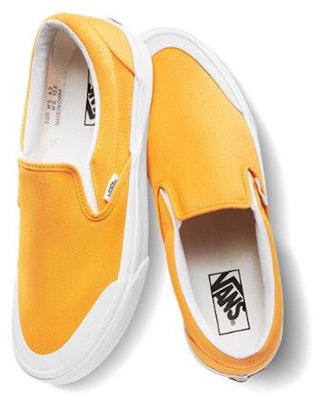 Vans CLASSIC SLIPON 138 Kuning VN0A3TKBUVF Shop Vans CLASSIC SLIPON 138 Kuning VN0A3TKBUVF