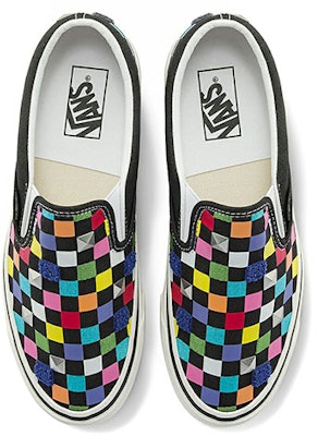 Vans Unisex Slip-On 98 DX Sneakers Black VN0A5KX8AWC Lookbook Vans Unisex Slip-On 98 DX Sneakers Black VN0A5KX8AWC