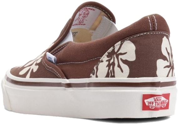 Vans经典回潮98号STV Aloha Marrn棕白色款滑板鞋 VN0A2XS4JVG Shop Vans经典回潮98号STV Aloha Marrn棕白色款滑板鞋 VN0A2XS4JVG