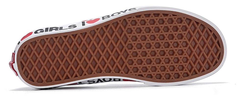 Vans Slip-On I Heart 'White Red' VN0A4U38WKU Details for Vans Slip-On I Heart 'White Red' VN0A4U38WKU