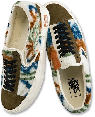 Vans Slip-On Plush Splicing Retro Colorblock Casual Skate Shoes Unisex Green VN0A3WM52UZ Shop Vans Slip-On Plush Splicing Retro Colorblock Casual Skate Shoes Unisex Green VN0A3WM52UZ