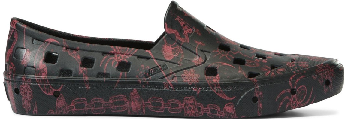 Vans 無帶 Trk 潮流時尚洞洞 運動涼鞋 男女同款 黑紅 Order Vans 無帶 Trk 潮流時尚洞洞 運動涼鞋 男女同款 黑紅