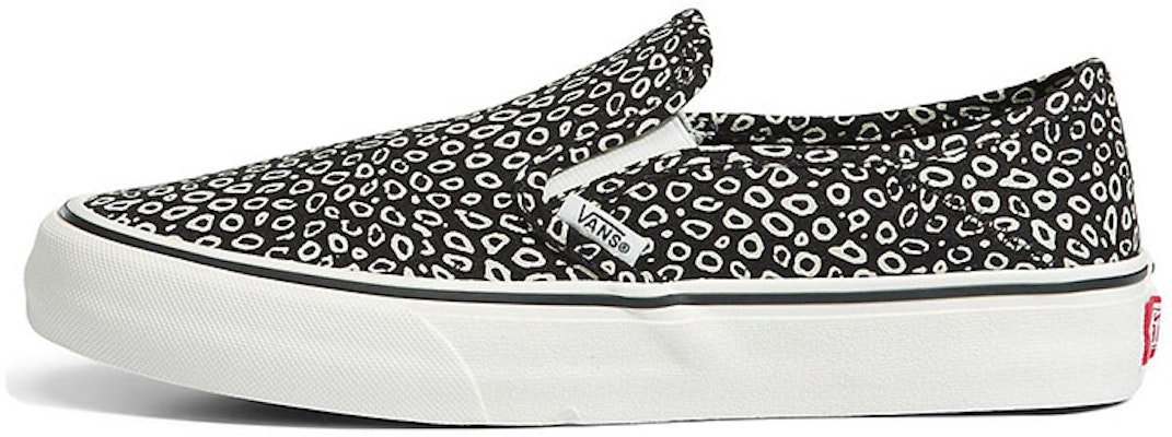 Vans slip-on VR3 SF HITAMPUTIH VN0A4BX84WM Buy Vans slip-on VR3 SF HITAMPUTIH VN0A4BX84WM