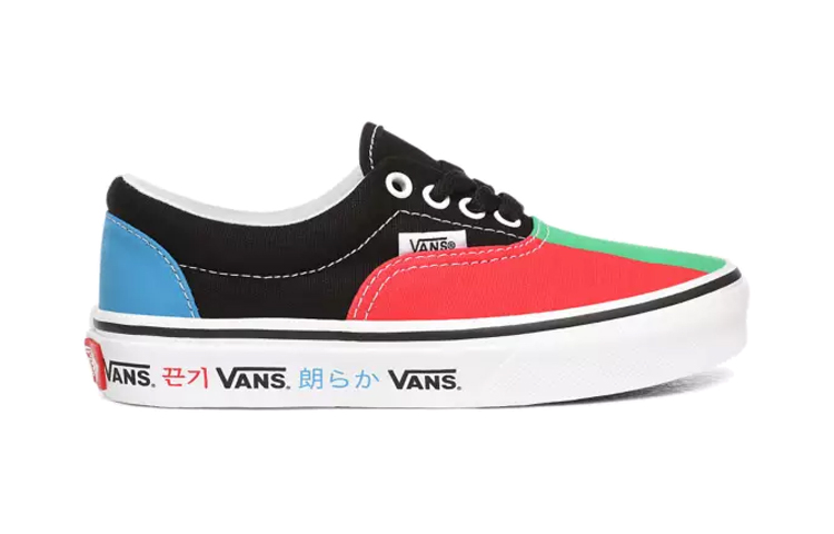 Order Vans Spirit Era 'Hitam Merah Biru' VN0A38H8WK2