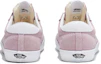 Shop Vans 舒適百搭 防滑耐磨 低幫 板鞋 男女同款 粉白