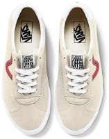 Vans Vans 運動款 低筒 板鞋 男女同款 紅黃 Shop Vans Vans 運動款 低筒 板鞋 男女同款 紅黃