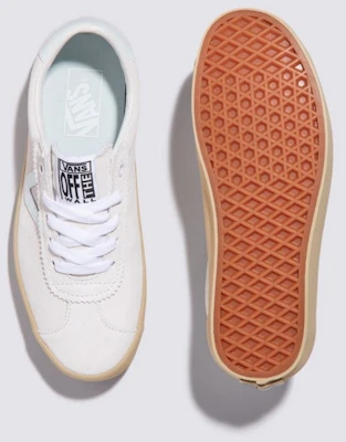 バンズ スポーツ ロー ライトガム ホワイト カジュアル スニーカー VN000D1PCJA Lookbook バンズ スポーツ ロー ライトガム ホワイト カジュアル スニーカー VN000D1PCJA