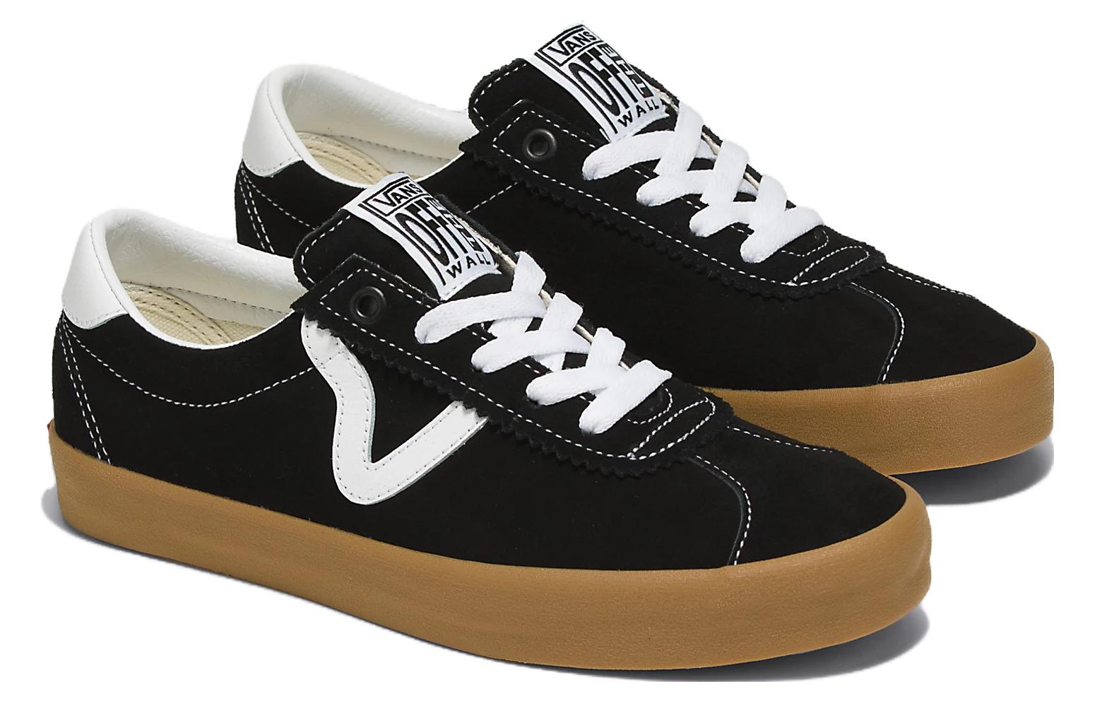 Lookbook 반스 스포츠 로우 '블랙검' (or 반스 로우 '블랙검' if brevity is critical) VN000CQRB9M