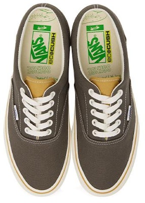 Vans SSENSE x Vault VR3 'Abu-Coklat' VN0000T3BRO Lookbook Vans SSENSE x Vault VR3 'Abu-Coklat' VN0000T3BRO