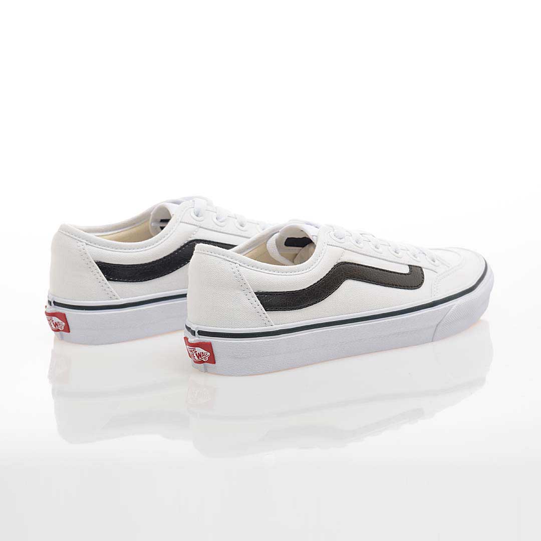 Lookbook Vans Stance 襪子與服飾系列_COLLECTION V221126003