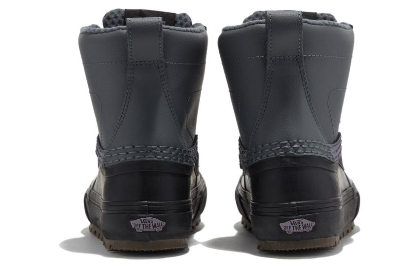 Lookbook Vans Standard Mid MTE Snow 'Kelabu Hitam' VN0A5JHZ2391