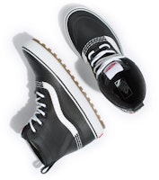 Vans Standard Mid Snow MTE 'Hitam Putih' VN0A5JHZY28 Shop Vans Standard Mid Snow MTE 'Hitam Putih' VN0A5JHZY28