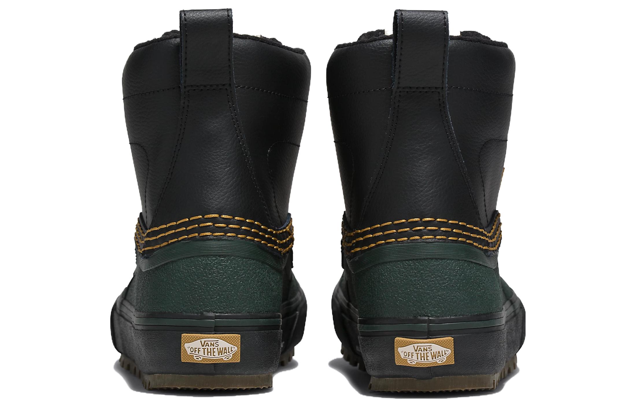 Lookbook Vans 标准中帮雪地 MTE 鞋 '森林绿' VN0A5JHZFRS