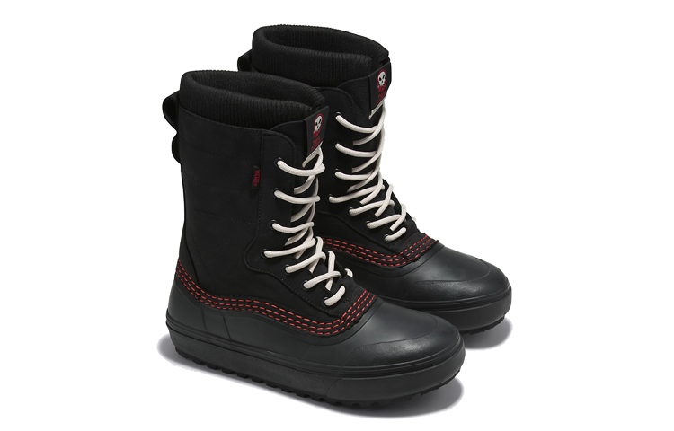 Order ヴァンズ スタンダード ジップ スノーブーツ (黒/赤) VN0A5JI5BLA
