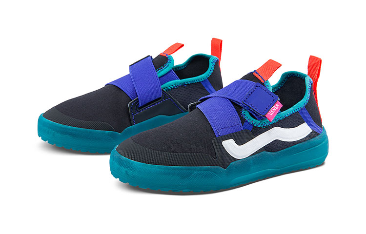 Order Vans Strker Ultimatewaffle V ''Zwart Blauw'' VN0A4UVYY2H