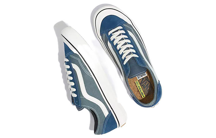 Shop Vans风格136 Decon Vr3 SF‘蓝白’ VN0A4BX9DDN