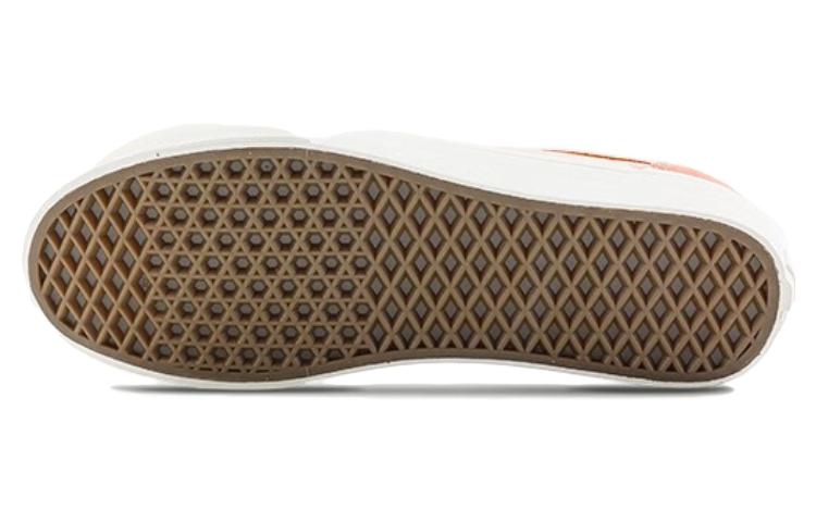 Shop Vans Style 136 VR3 防滑耐磨 低筒 滑板鞋 男女同款 粉白