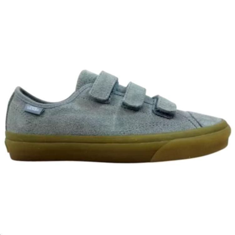 Shop Vans Style 23 V 绒面革'Arona' VN0A38GCOMT