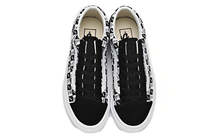 Lookbook Vans Style 36 'OTW Corak Dam Kekotak' VN0A3DZ3TSF