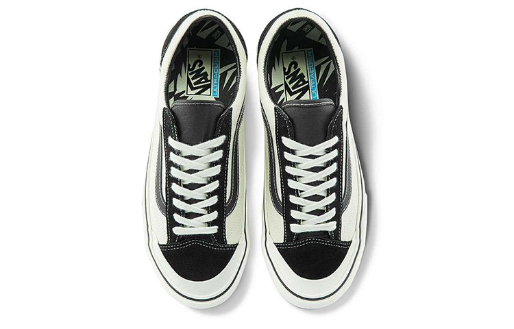 Lookbook 반스 스타일 36 블랙화이트 '블랙 화이트' VN0A3ZCJ9IG