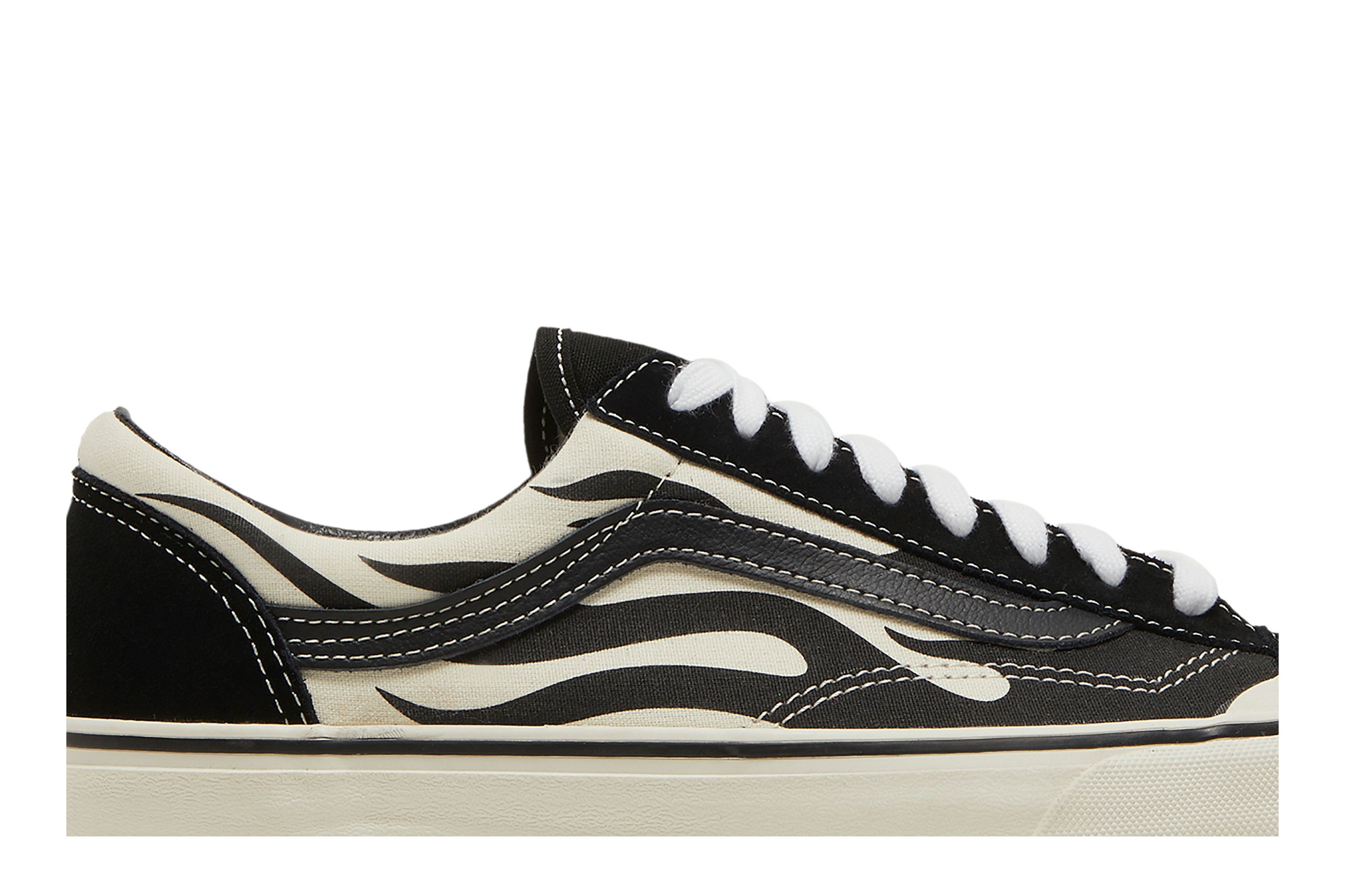 Order Vans Style 36 SF 'Black Flames' VN0A3ZCJROF