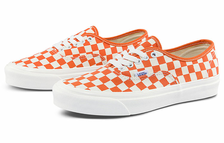 Lookbook Vans Style 44 Scarpe Basse Casual Skateboard Unisex VN0A5KX4BTO