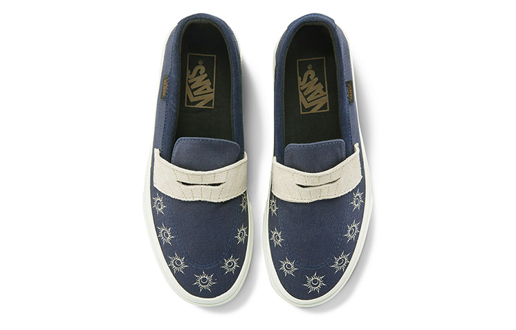 Shop Vans Gaya 53 DX Biru VN0A4U1C4UA