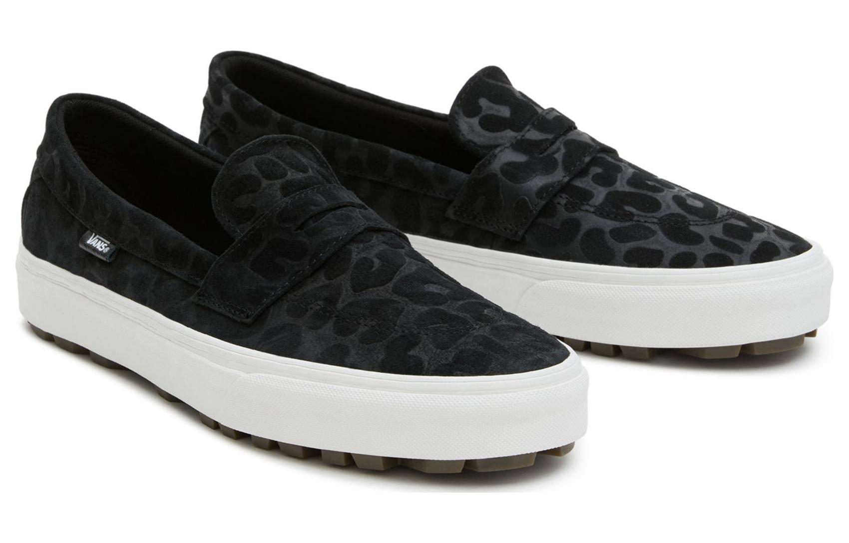 Lookbook 반스 스타일 53 엠보싱 스웨이드 블랙 (Vans Style 53 Embossed Suede Black) VN000CQPBLK