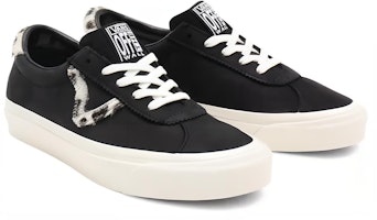 Vans Style 73 DX 'Anaheim Factory - Hitam Dalmatian' VN0A3WLQA1O Lookbook Vans Style 73 DX 'Anaheim Factory - Hitam Dalmatian' VN0A3WLQA1O