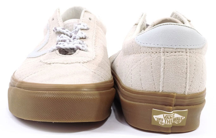 Shop Vans Style 73 DX 低筒 板鞋 男女同款 白色