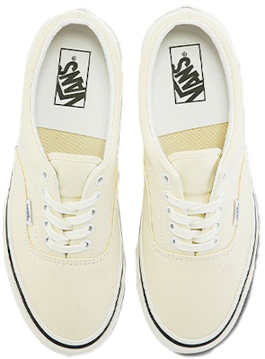 Vans Style 95 休閒 低筒 滑板鞋 男女同款 白色 Lookbook Vans Style 95 休閒 低筒 滑板鞋 男女同款 白色