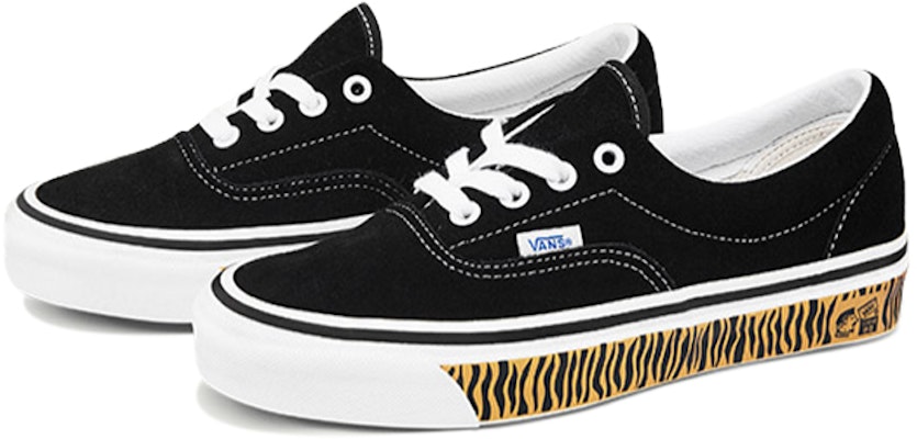 Vans Style 95 Dx 'Hitam Oranye' VN0A2RR11UY Lookbook Vans Style 95 Dx 'Hitam Oranye' VN0A2RR11UY